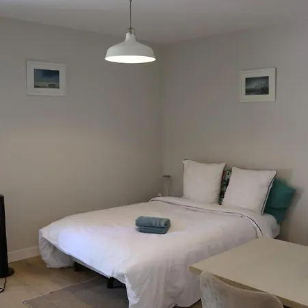 For 2 People Daire Bouloc (Haute-Garonne)